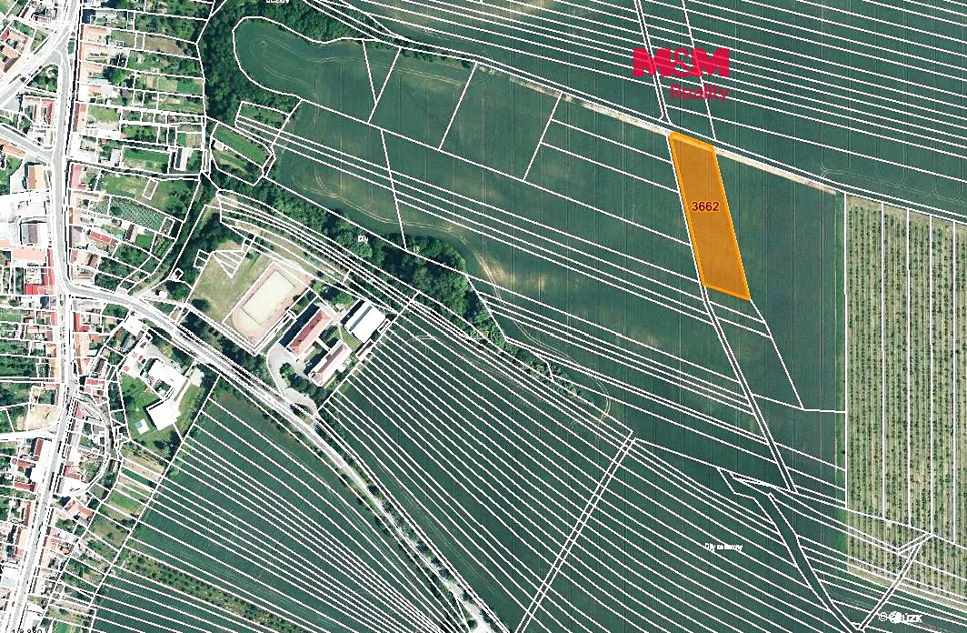 Prodej pole 1462 m²