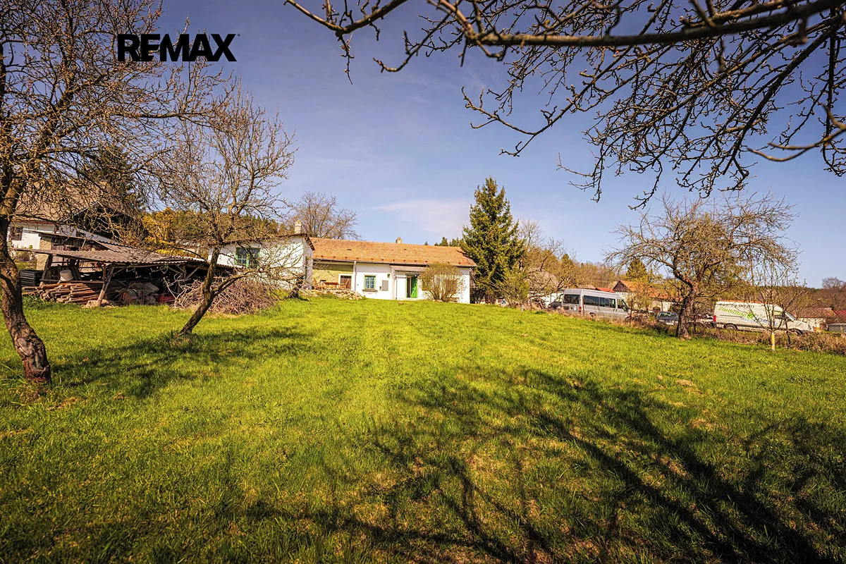 Pronájem rodinného domu 98 m², pozemek 3482 m²
