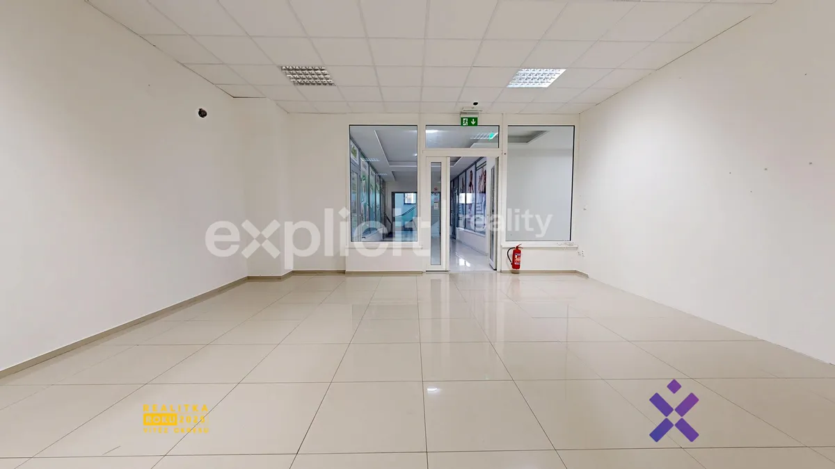 Pronájem obchodního prostoru 72 m²