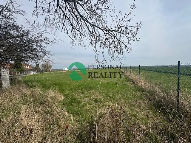 Prodej stavebního pozemku 1928 m²