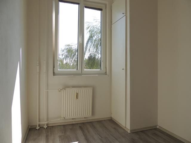 Pronájem bytu 2+1 44 m² – fotografie 4