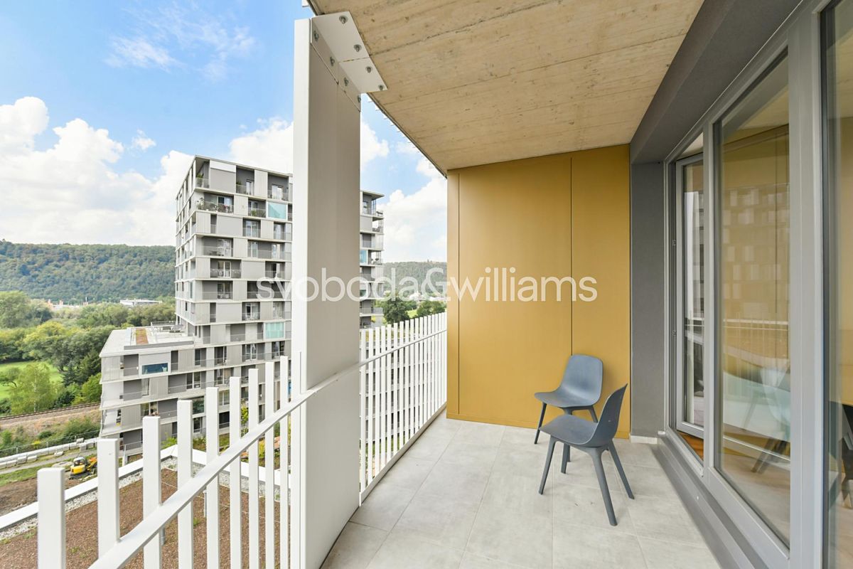 Pronájem bytu 2+kk 63 m² – fotografie 2