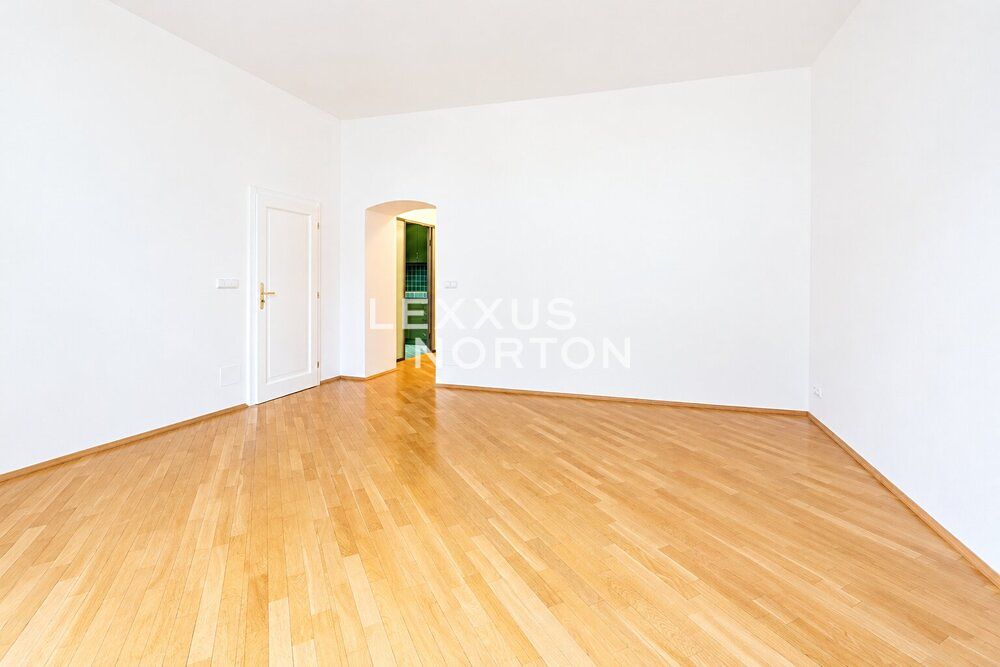 Pronájem bytu 4+1 100 m² – fotografie 2