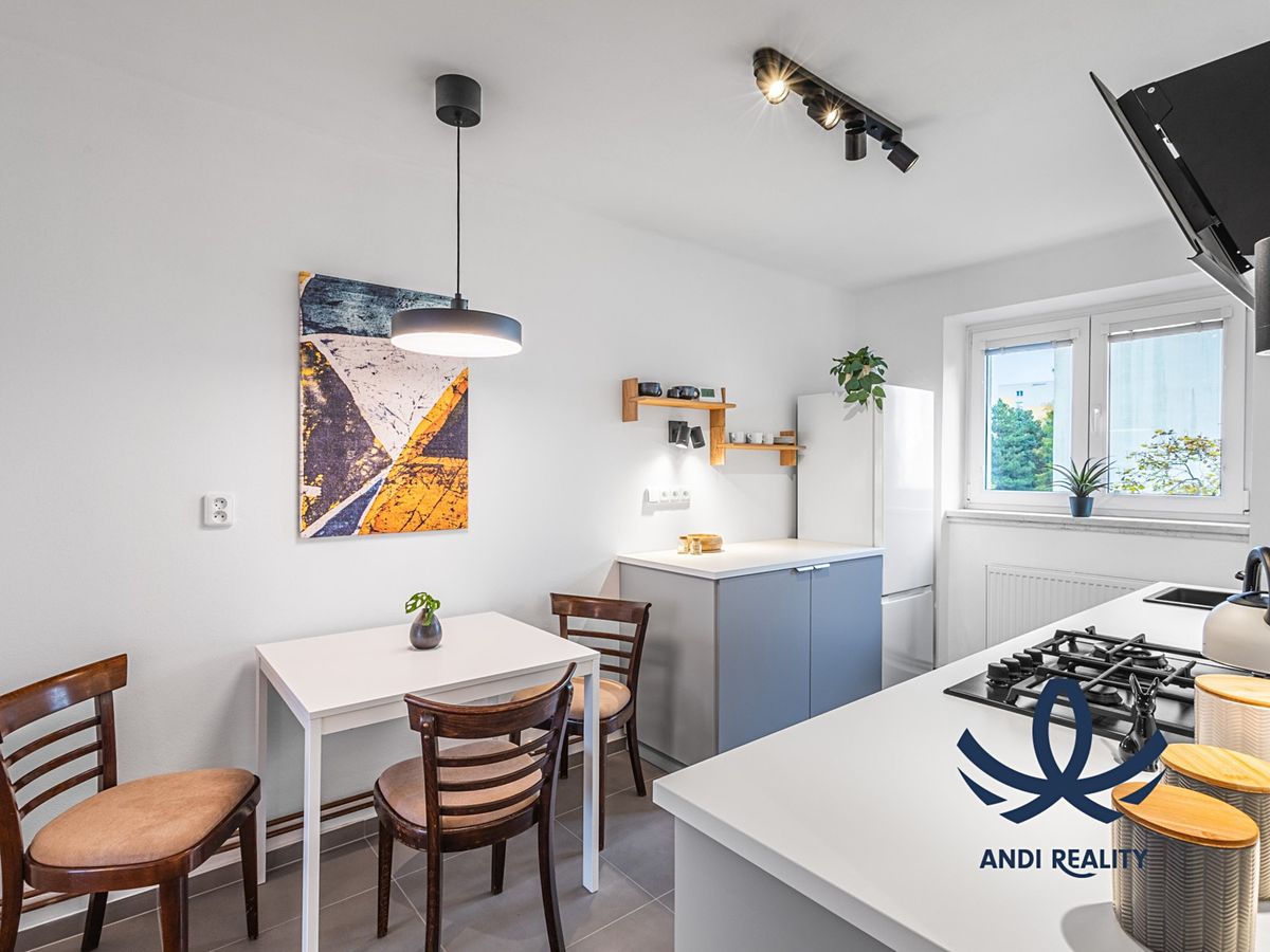 Pronájem bytu 2+1 56 m² – fotografie 5