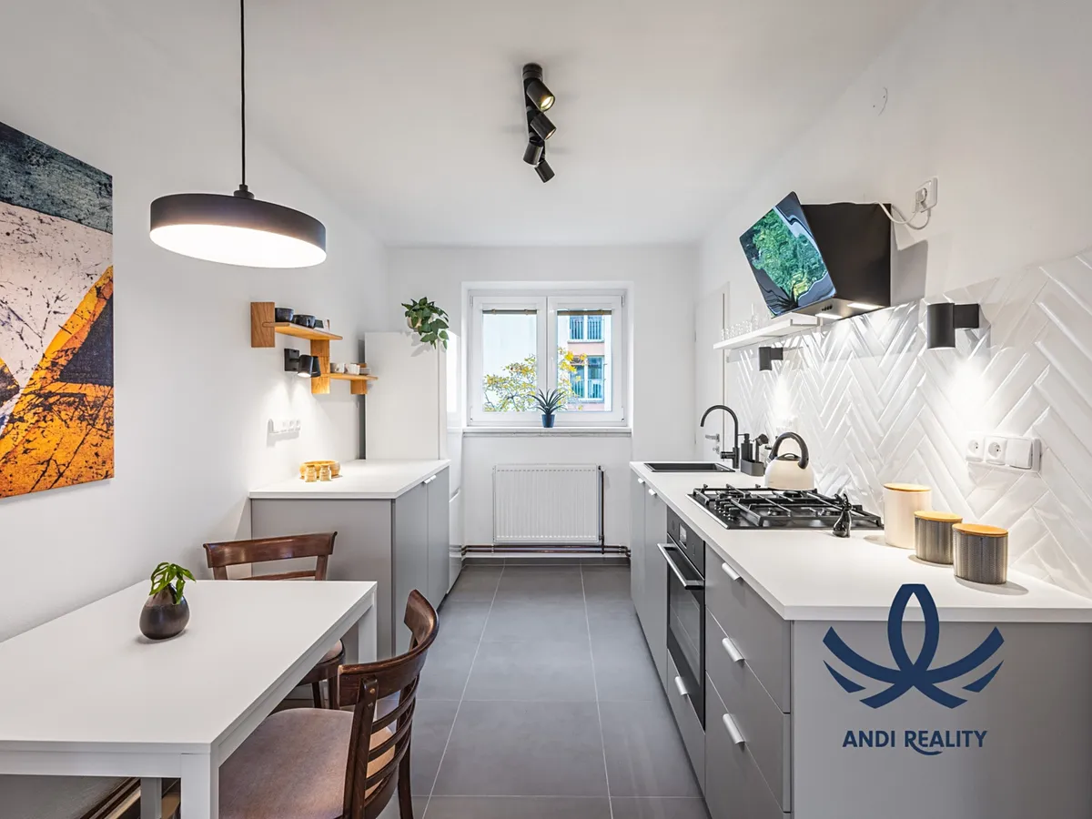 Pronájem bytu 2+1 56 m²