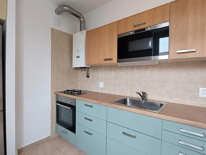 Pronájem bytu 3+1 71 m², Plzeň – náhled fotky 2