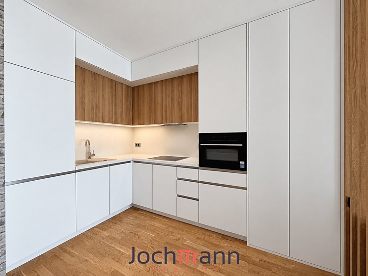 Prodej bytu 1+kk, 43 m² (1 z 19)