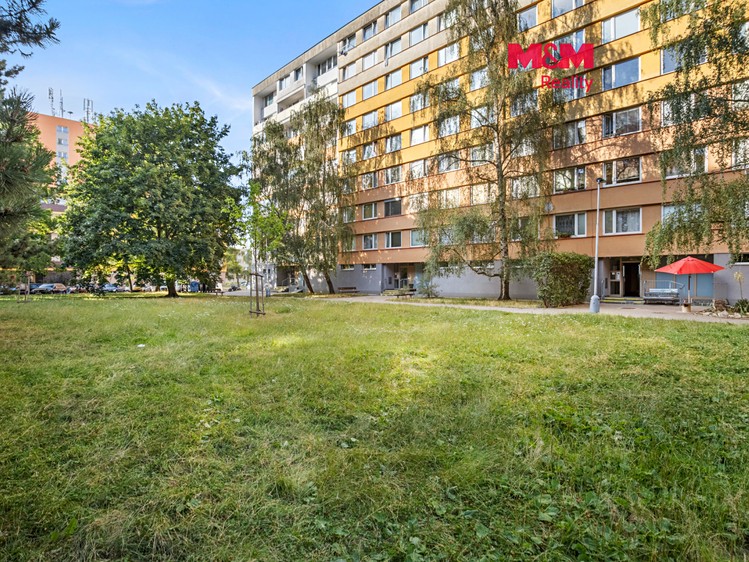 Wohnung 3+1 zum Kauf, 68 m² (1 von 14)