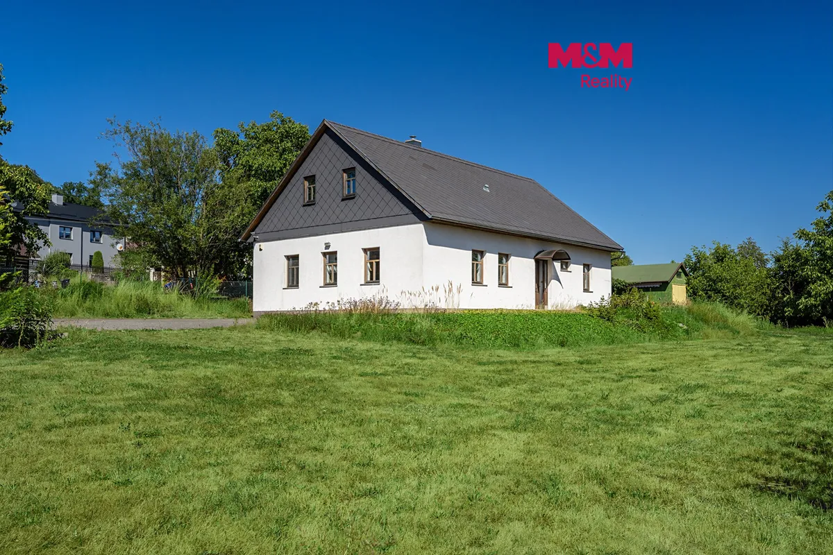 Prodej rodinného domu 112 m², pozemek 1705 m²