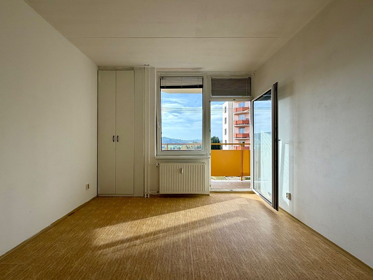 Pronájem bytu 3+kk, 76 m² (7 z 12)