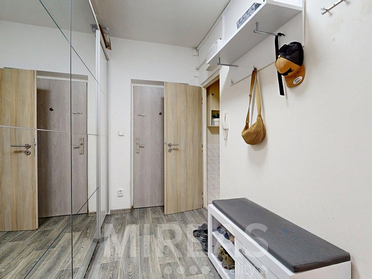 Квартира 2+1 на продаж, 55 м² (12 з 14)
