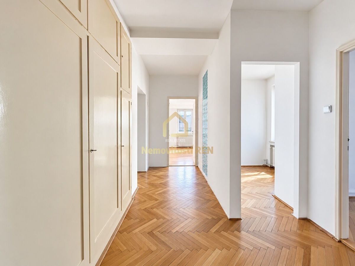Pronájem bytu 2+kk 70 m² – fotografie 5