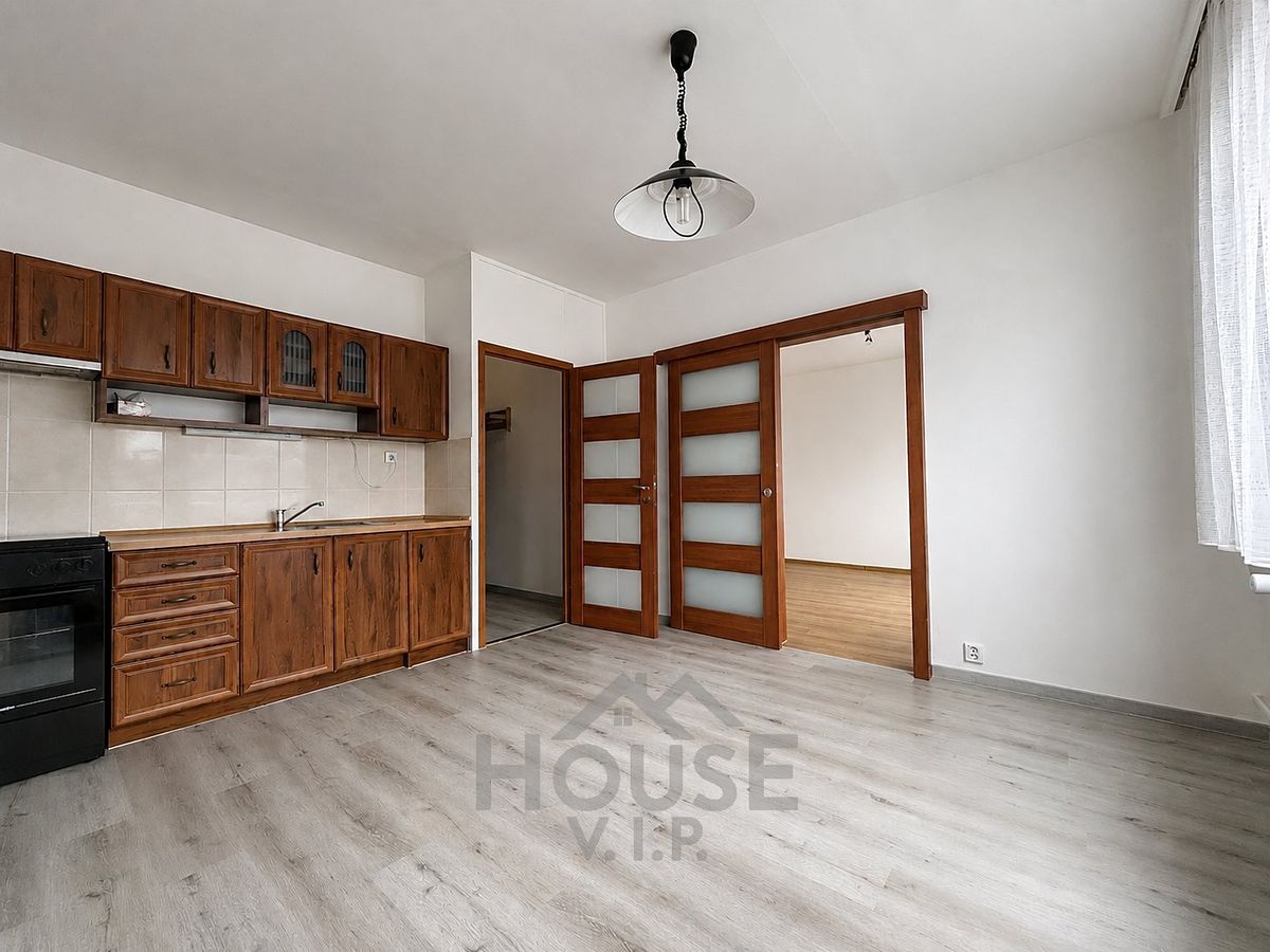 Pronájem bytu 2+kk 37 m²