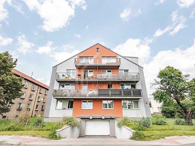Pronájem bytu 1+kk, 37 m² (2 z 10)