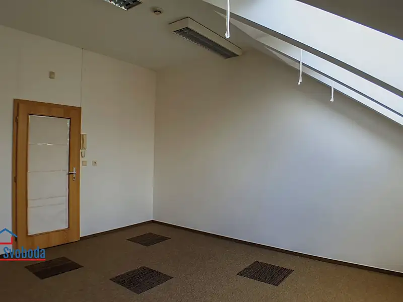 Pronájem kanceláře 19 m², Frýdek-Místek – náhled fotky 3