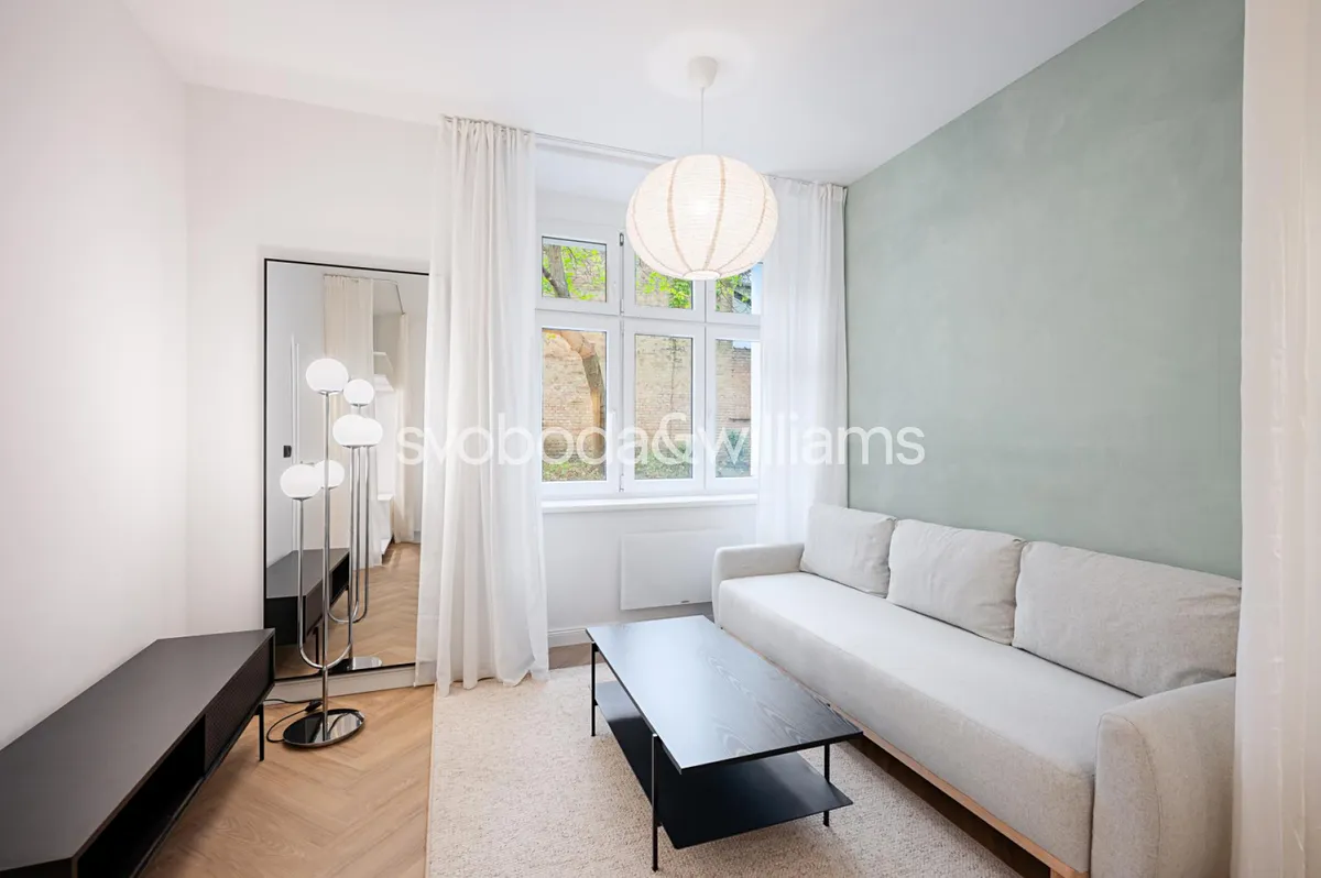 Pronájem bytu 1+1 32 m²
