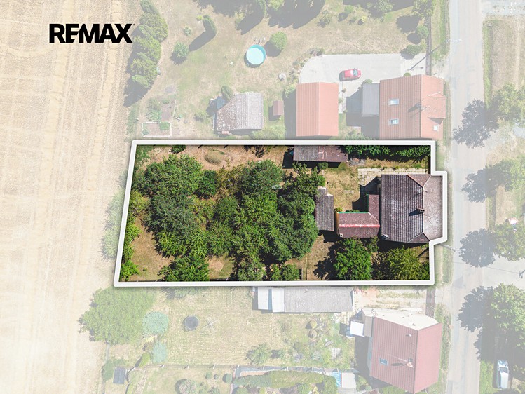 Prodej domu, 104 m² (2 z 40)