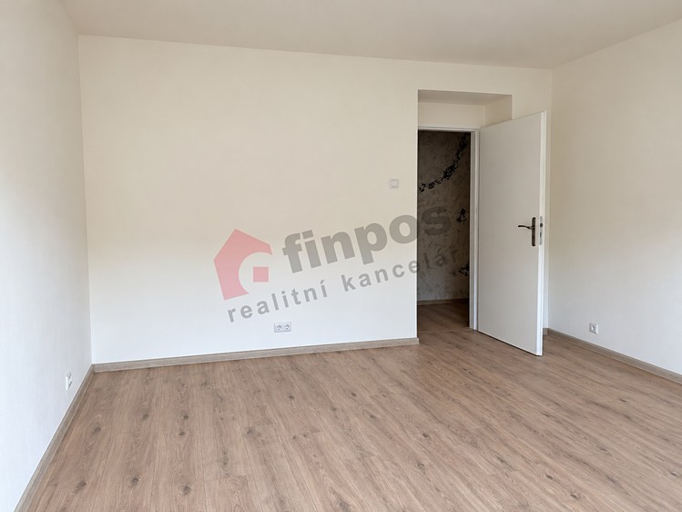 Pronájem bytu 2+1, 48 m² (4 z 14)