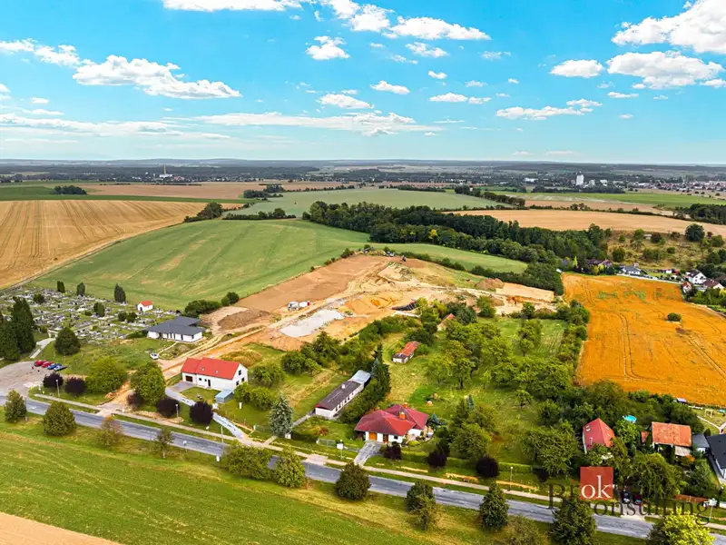 Prodej stavebního pozemku 902 m², Starý Bydžov – náhled fotky 1