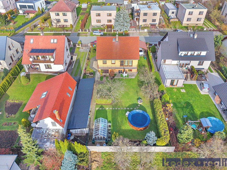 Будинок на продаж, 300 м² (2 з 39)