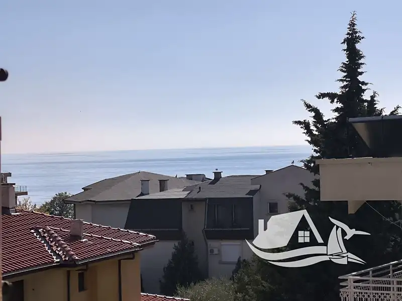 Prodej bytu 3+kk 80 m², Nesebar – náhled fotky 1