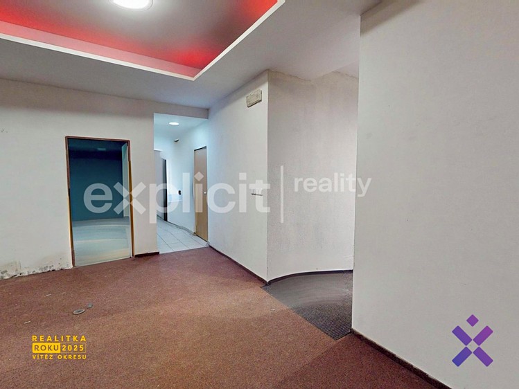 Комерційне приміщення в оренду, 314 м² (14 з 23)