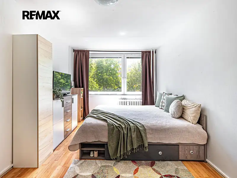 Prodej bytu 2+kk 44 m², Praha – náhled fotky 1