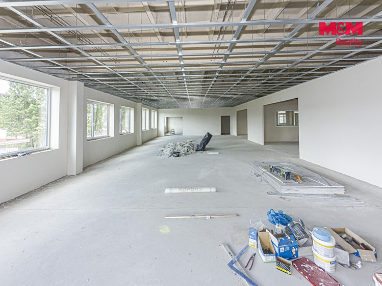 Prodej pozemku, 30 242 m² (21 z 30)