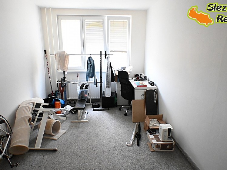 Pronájem bytu 3+1, 72 m² (22 z 38)