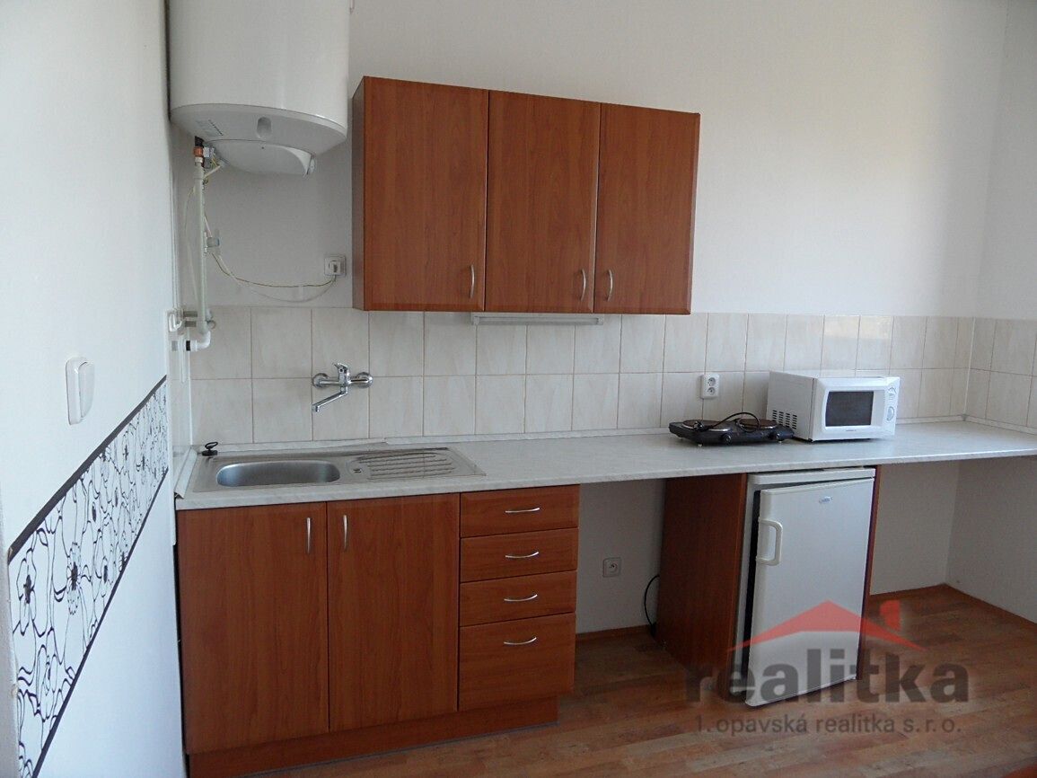 Pronájem bytu 1+kk 30 m²
