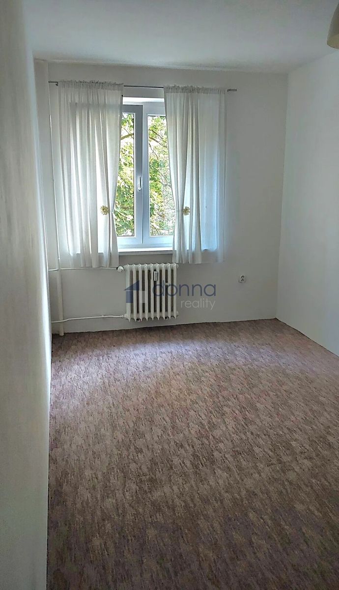 Pronájem bytu 4+kk 80 m² – fotografie 4