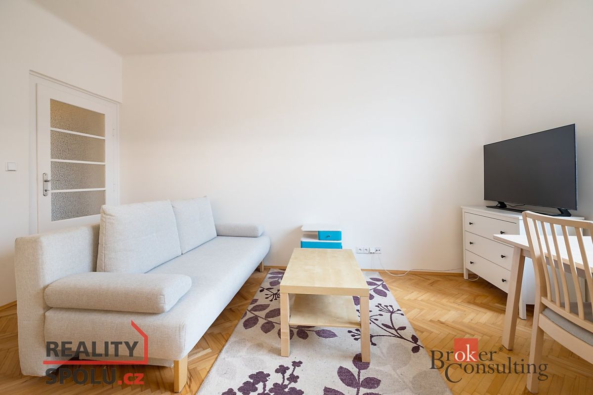 Pronájem bytu 2+kk 49 m² – fotografie 4