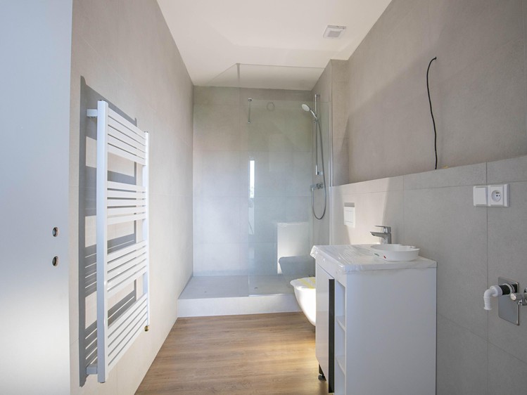 Pronájem bytu 1+kk, 64 m² (26 z 44)