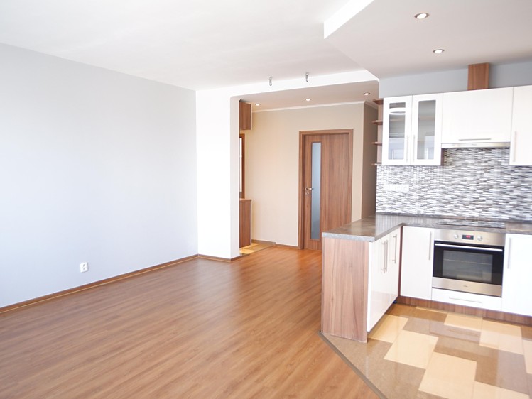 Wohnung 4+kk zum Kauf, 68 m² (2 von 12)