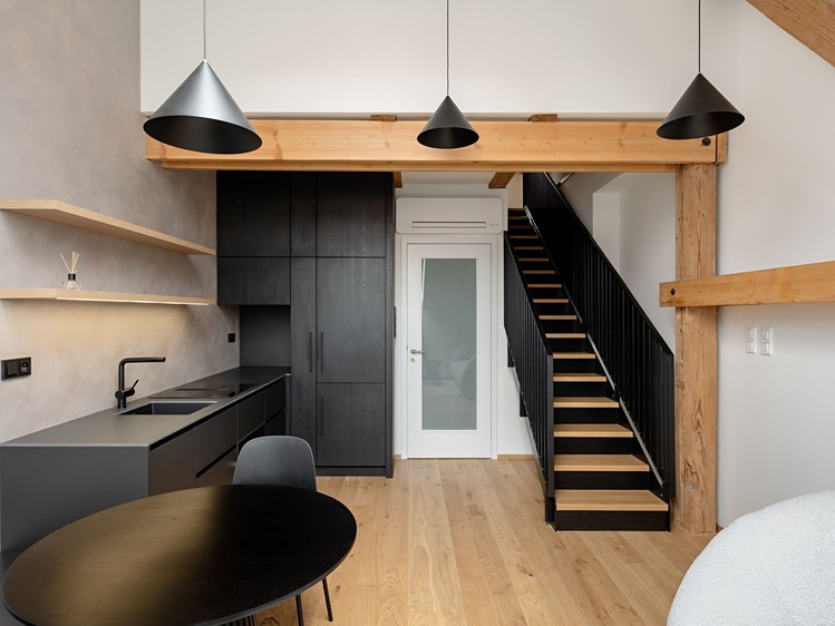Pronájem bytu 2+kk, 57 m² (4 z 40)