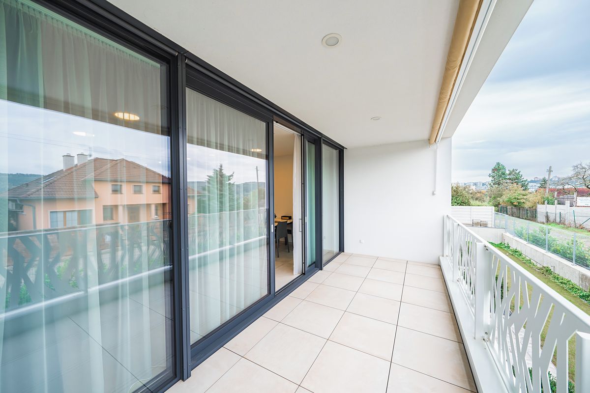 Pronájem bytu 3+kk 90 m² – fotografie 5