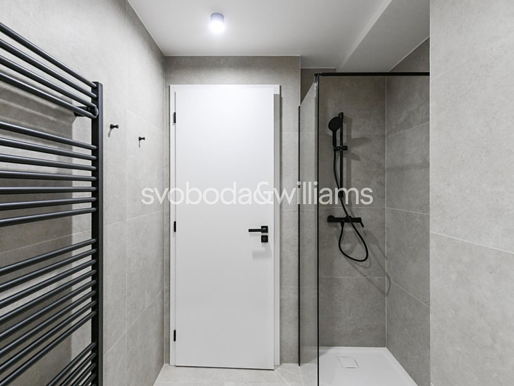 Pronájem bytu 1+kk, 36 m² (9 z 13)