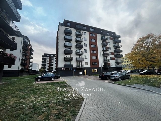 Pronájem bytu 2+kk, 52 m² (1 z 14)