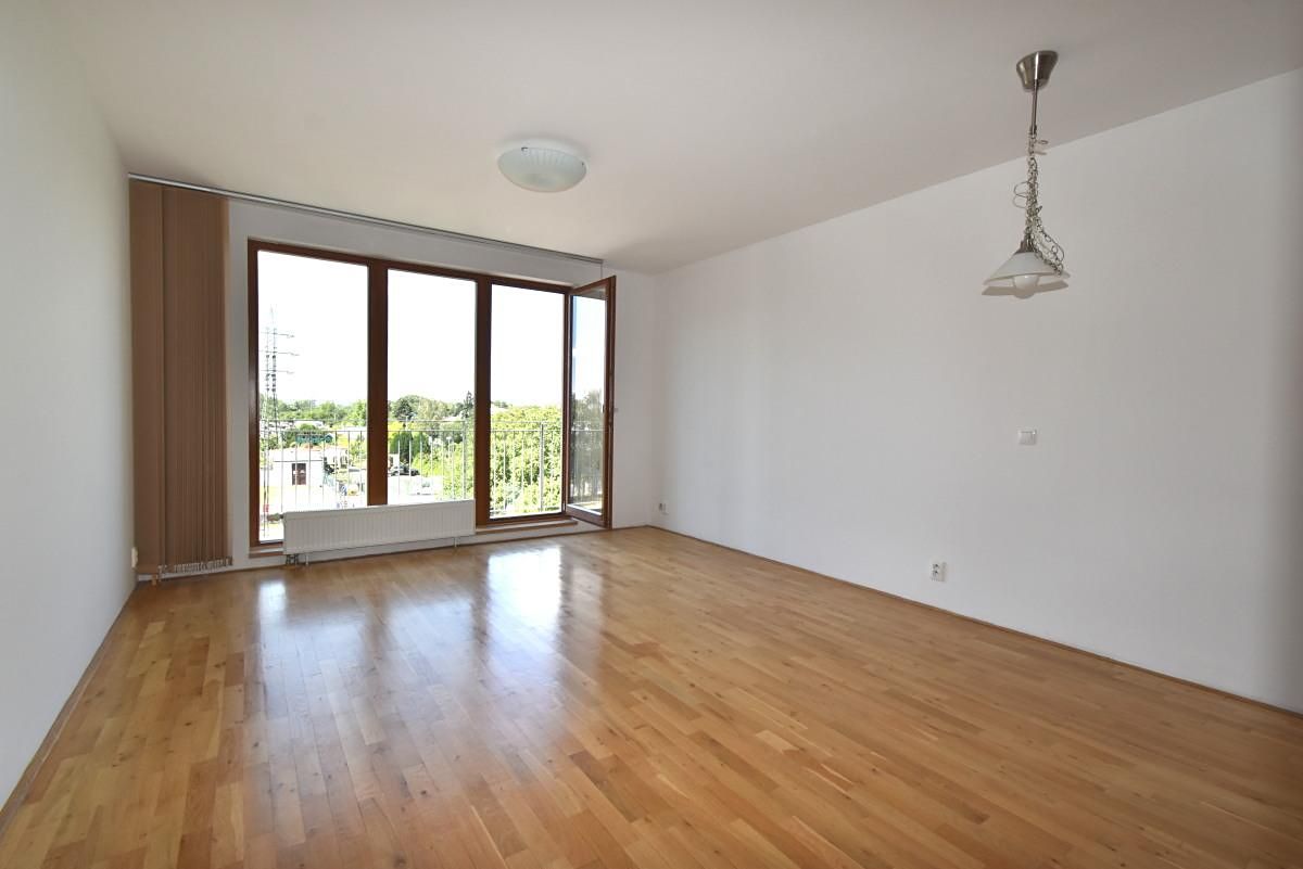 Pronájem bytu 2+kk 51 m² – fotografie 4