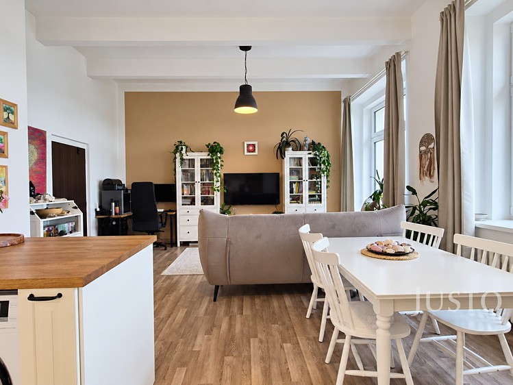 Prodej bytu 2+kk, 72 m² (9 z 28)
