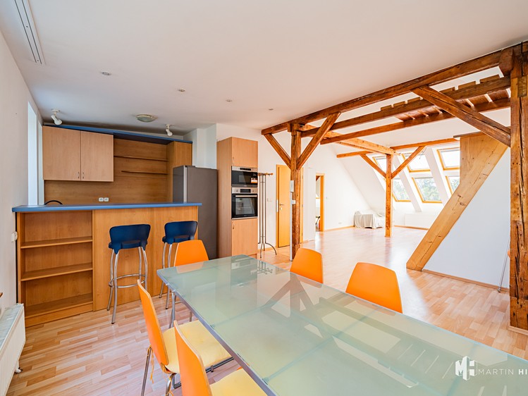 Prodej bytu 2+kk, 104 m² (7 z 56)