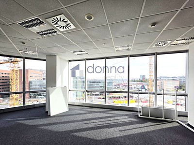Pronájem komerčního prostoru, 208 m² (3 z 10)