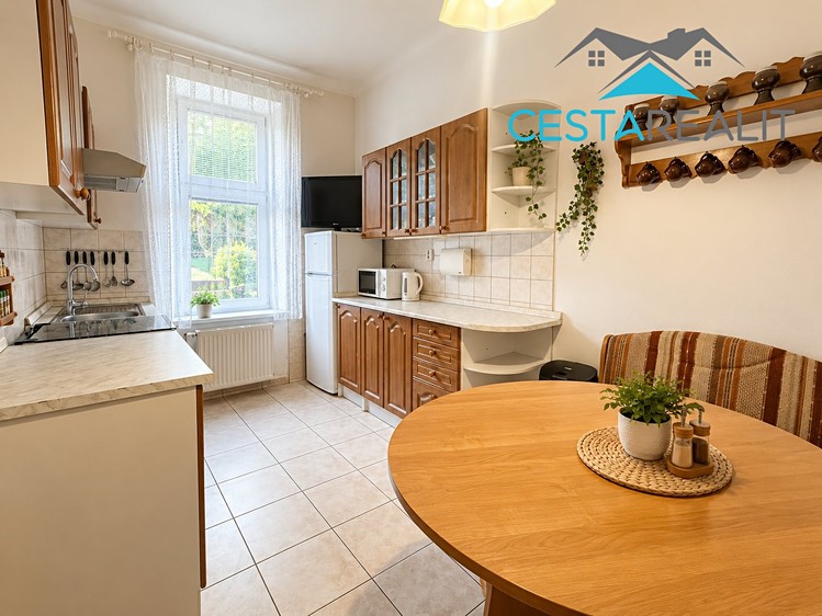 Prodej domu, 140 m² (9 z 14)