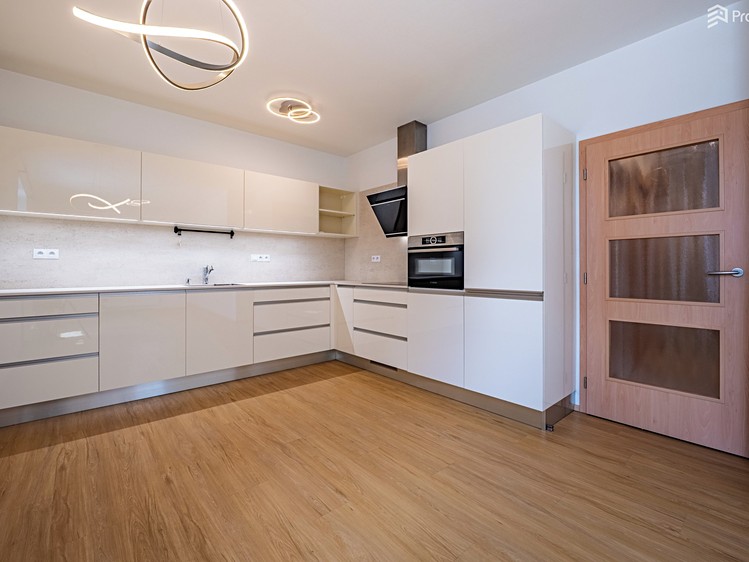 Wohnung 3+kk zum Kauf, 129 m² (2 von 41)