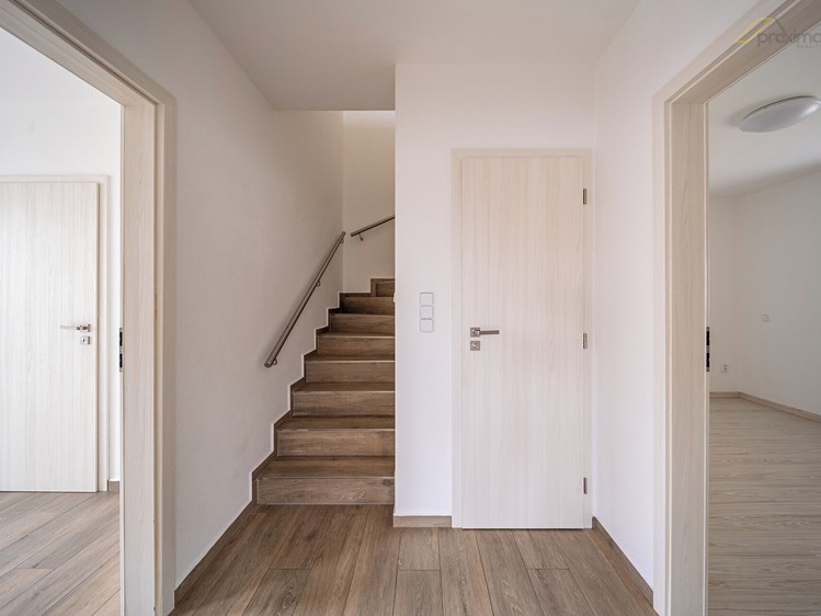 Prodej domu, 131 m² (17 z 33)