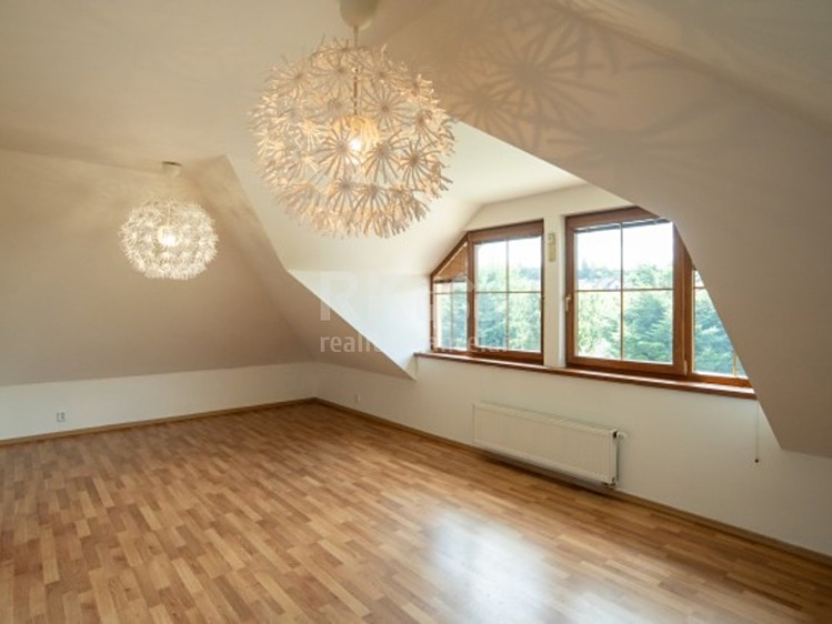 Prodej domu, 338 m² (31 z 47)