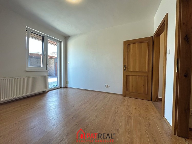 Pronájem domu, 112 m² (12 z 32)