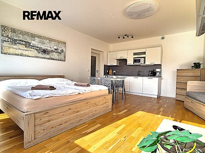 Комерційне приміщення на продаж, 37 м² (2 з 20)