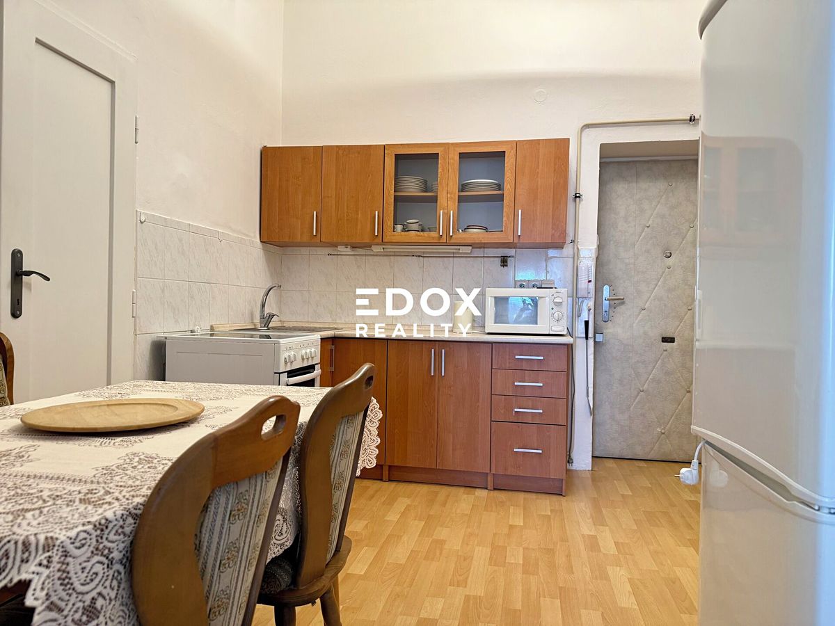 Pronájem bytu 2+1 52 m² – fotografie 5
