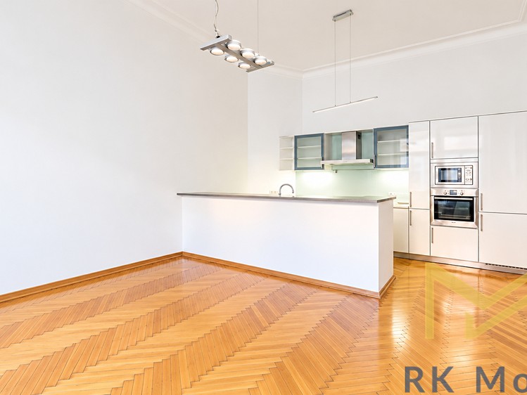 Квартира 3+kk в оренду, 130 м² (1 з 12)